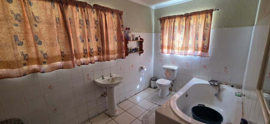 4 Bedroom Property for Sale in Ventersdorp North West